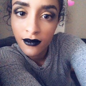 Meet your Posher, Mahalia